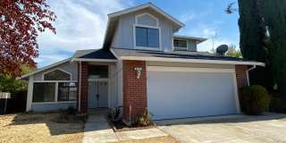 Upgraded Large 4 Bedroom Home on Cul-de-sac Gallery 1