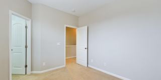 311 Scotlow Way Gallery 33