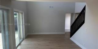 6532 NW 170th Ter Gallery 25