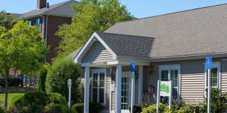 Eaves Peabody Gallery 28