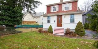 4 Oakcroft Ave Gallery 1