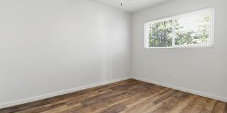 856 South Gregory Street Gallery 17