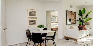 Ferrante Ferrante Gallery 114