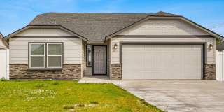 Newer Edgewood Home in Sagecrest Development! Gallery 1