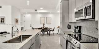 2100 Miami Rd Gallery 5