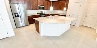 STUNNING BRAND NEW 3 BEDROOMS 2.5 BATHROOMS TWO STORY TOWNHOUSE WITH 2 CAR GARAGE Gallery 7