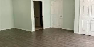 2419 WELLS AVENUE Gallery 24