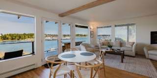 Furnished Bainbridge Island Waterfront Home with Incredible Views Gallery 41