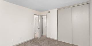 Oval Spring Apartments Gallery 42