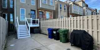 Beautifully Renovated 3BR Rowhome Near Johns Hopkins – Gated Parking + Modern Upgrades Gallery 51