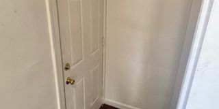 925 Stanley Avenue Gallery 10