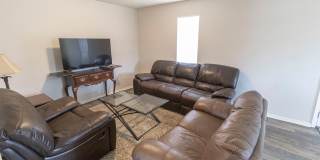 Stonegate Complex -- Fully Furnished and Utilities Included! Stonegate Complex -- Fully Furnished and Utilities Included! Gallery 6