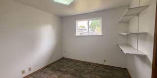 2bd/1.75ba Lynnwood Home Gallery 10