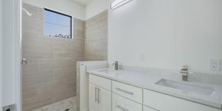 5428 Bristo Street Gallery 11