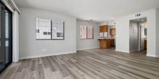 Mission Beach. 3 bedroom, 2.5 bath, 2 car garage, Gallery 4