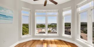 1601 LADUE Court Gallery 4