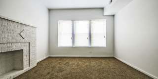 7135 S Blackstone Gallery 28