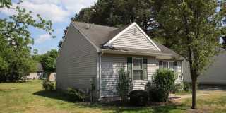 311 DECATUR Avenue Gallery 24