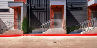Modern Light-Filled Condo with Yard Access Near St. Elmo District Gallery 3