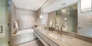 18975 E Collins Ave Gallery 44