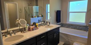 Gig Harbor McCormick Creek Phase 2 - 4 bedroom 3 bathroom 2831 sq ft well maintained home! Avail August 1st! Gallery 21