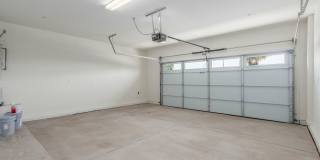 Brand New Build! Massive modern 4 bedroom/4.5 bathroom townhome in the heart of Chandler Gallery 38