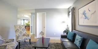 Hudson Pointe Gallery 26