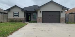 3601 Hanselman Road Gallery 1