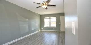 Beautifully updated 1 bedroom apartment within walking distance to the beach! Gallery 11