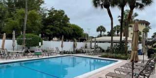 4000 Crystal Lake Dr Gallery 23