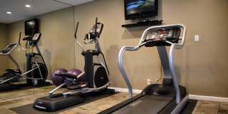 Americana Simi Apartments Gallery 6