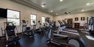 Serenity and Luxury Abound in Eastlake! Gallery 48