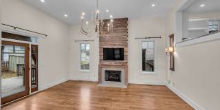 921 Hillview Heights Gallery 12