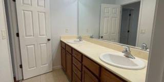 2 Bed 1 Bath Elk Grove Home Gallery 7