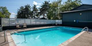 Pinewood Terrace Gallery 10