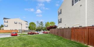 4960 CLARENDON Terrace Gallery 54