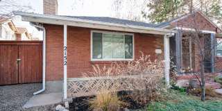 Spacious 2 Bed Basement Apartment Gallery 1