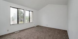 Spacious 2 Bedroom Duplex In West Valley City Spacious 2 Bedroom Duplex In West Valley City Gallery 9