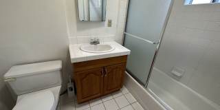 4608 Saloma Avenue Gallery 1