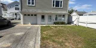 445 E Bayview Avenue Gallery 1