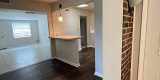 2231 Bellevue Way Gallery 6