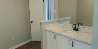 2002 Glenhaven Gallery 11