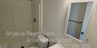 3 Bedroom, 2 Bath House for Rent on the Eastside (Irvington/Kolb) Gallery 8