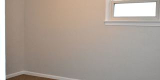 Remodeled 3 Bedroom Ranch Gallery 25