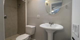 2511 39th Street Gallery 7