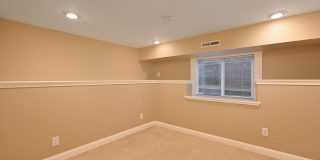 Charming 3 Bedroom/2 Bath Craftsman Home for Lease in Phinney/Greenlake Gallery 30
