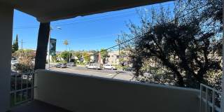 Tarzana Five Apartments Gallery 46
