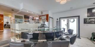 Spacious 3-Bedroom West Park Home with Private Pool Spacious 3-Bedroom West Park Home with Private Pool Gallery 6