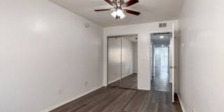 Gorgeous 2 Bed/2 bath apartment in excellent Sherman Oaks area! Gallery 24