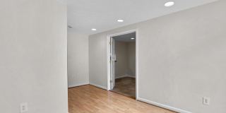 14205 CASTLEMOOR Court Gallery 10
